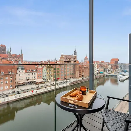 Deo Plaza Riverside & Radisson By Downtown Apartment *