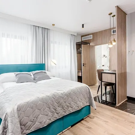 Apartment Deo Plaza Riverside & Radisson By Downtown *